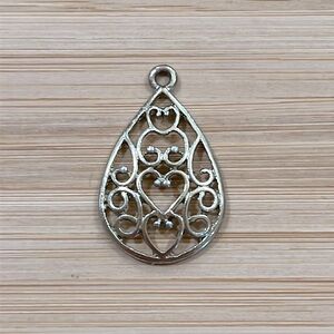 Victorian era inspired pendant